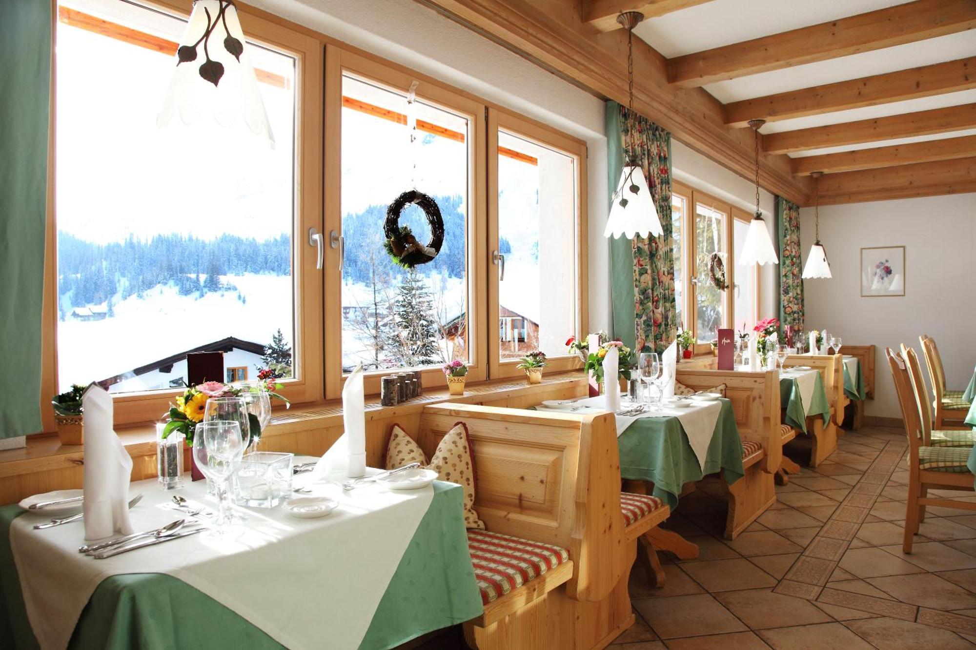 Hotel Anemone Лех ам Алберг Екстериор снимка