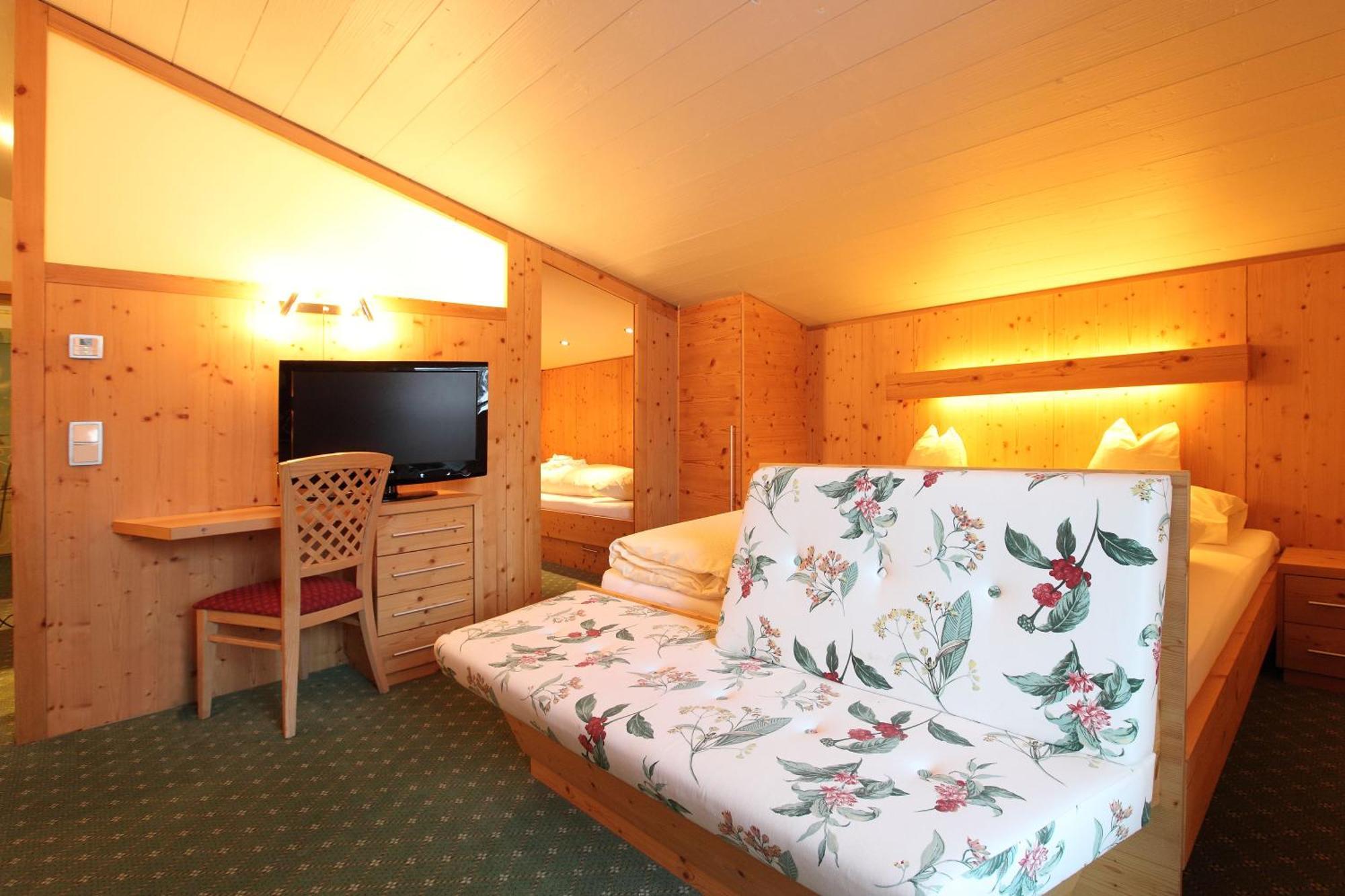 Hotel Anemone Лех ам Алберг Екстериор снимка