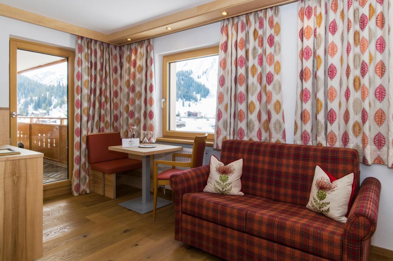 Hotel Anemone Лех ам Алберг Екстериор снимка